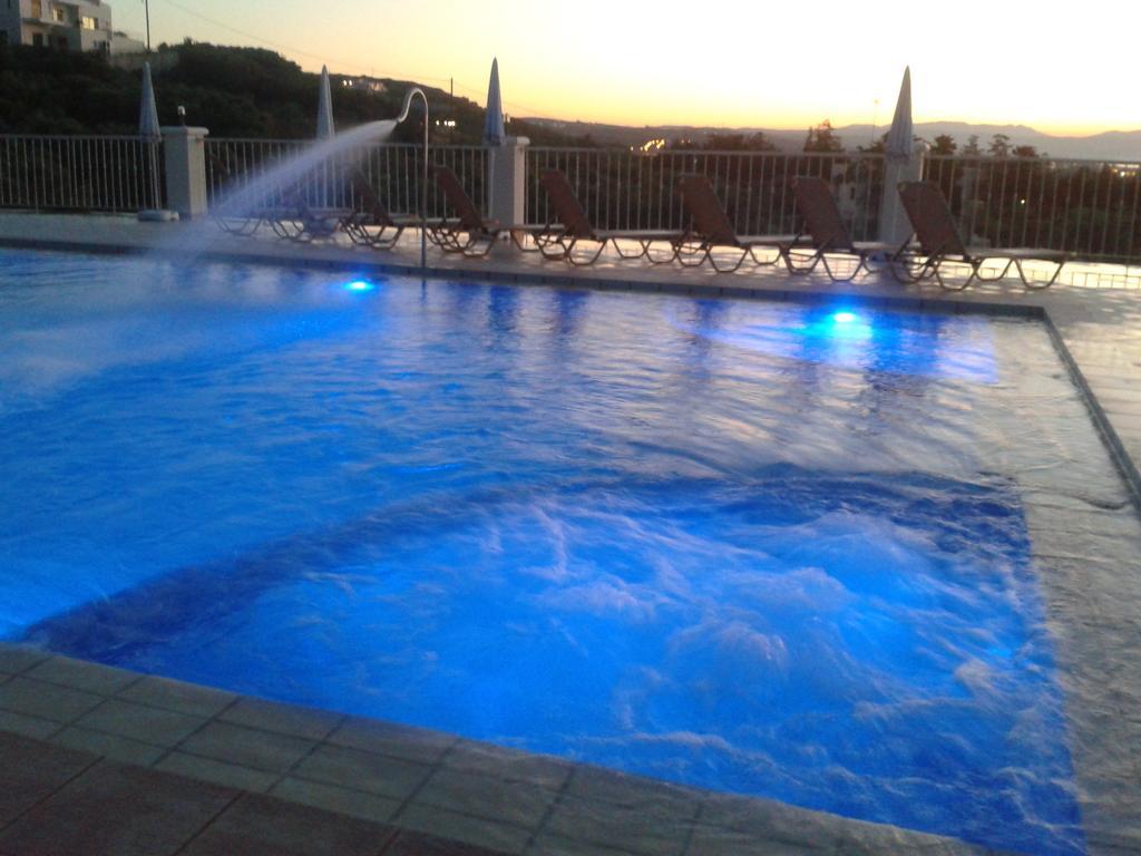 Вилла Cretan Blu Platanias Платаньяс Экстерьер фото